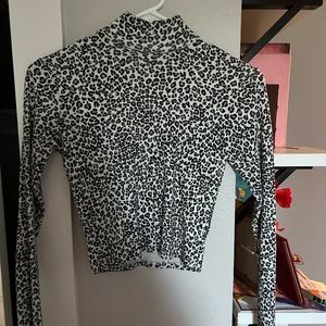 Brandy Melville Cheetah Turtleneck